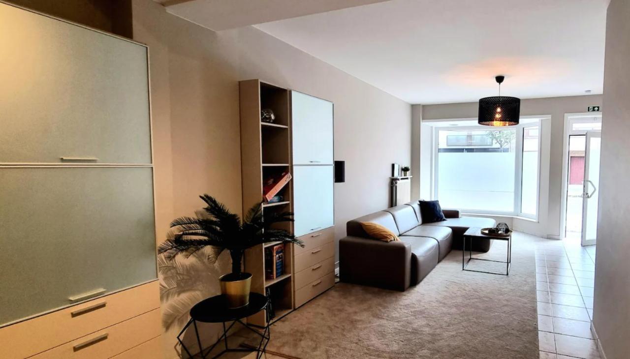 Familie Appartement Hartje Knokke Met Optie Parking מראה חיצוני תמונה