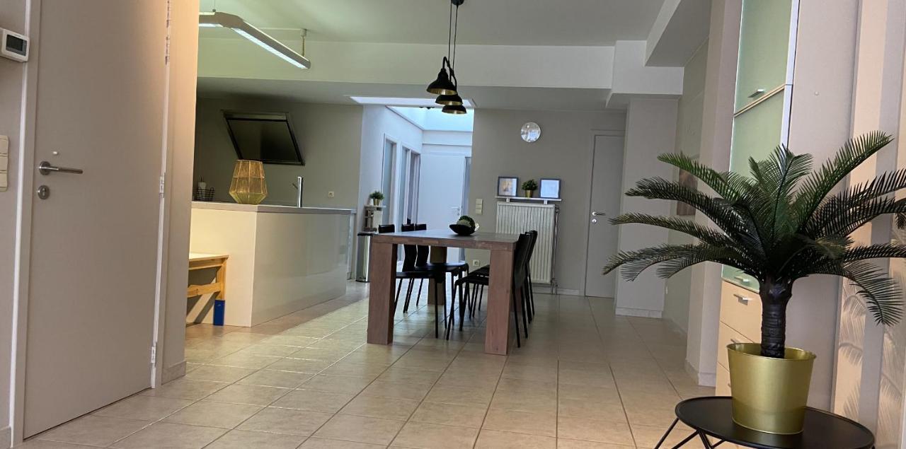 Familie Appartement Hartje Knokke Met Optie Parking מראה חיצוני תמונה