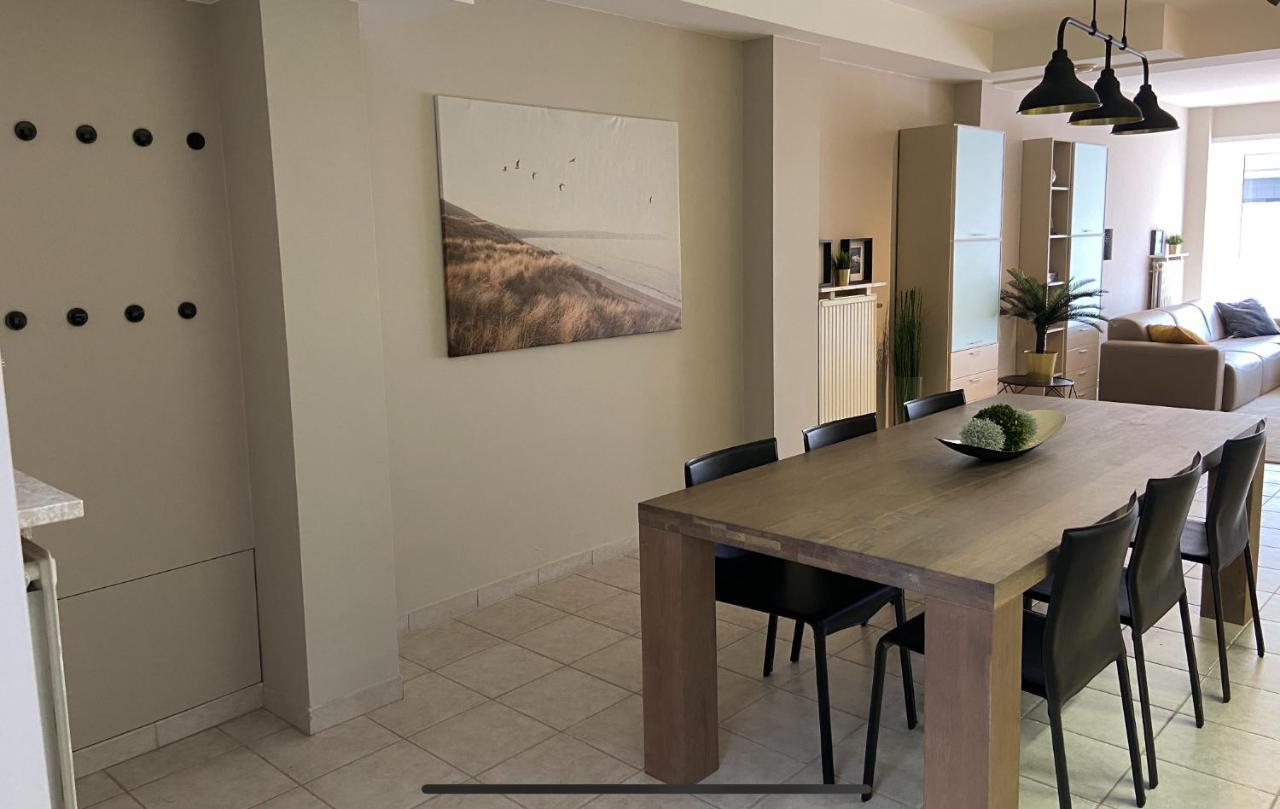 Familie Appartement Hartje Knokke Met Optie Parking מראה חיצוני תמונה